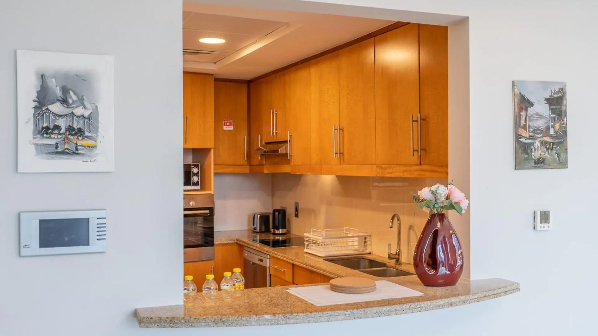 Prime 2Br Family Haven In Dubai Marina Apartment United Arab Emirates