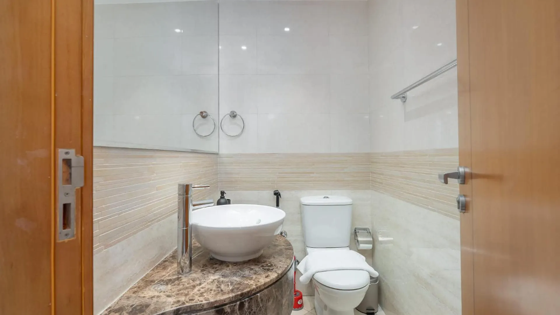Prime 2Br Family Haven In Dubai Marina Apartment
