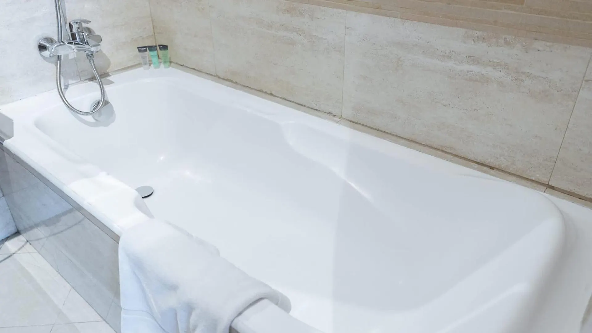 Prime 2Br Family Haven In Dubai Marina Apartment 0*,