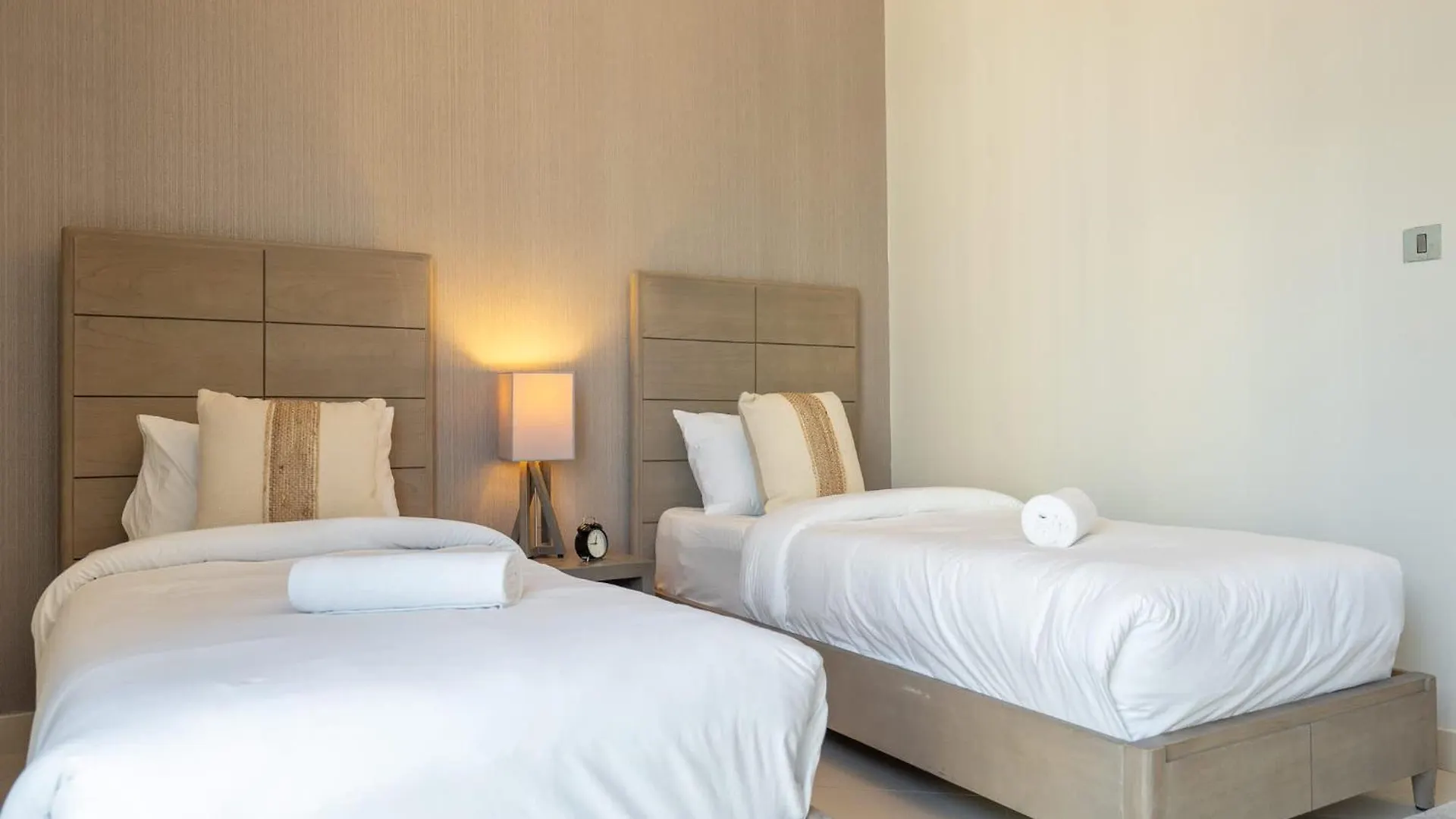 Prime 2Br Family Haven In Dubai Marina Apartment United Arab Emirates