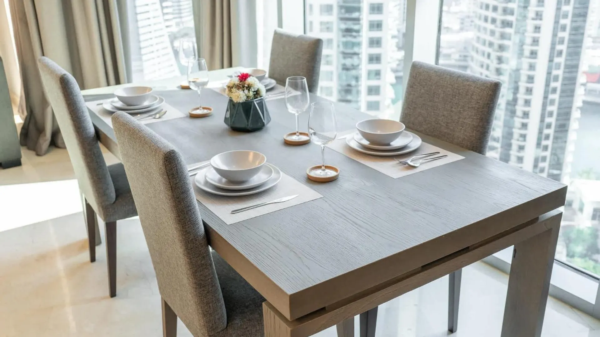 Prime 2Br Family Haven In Dubai Marina Apartment