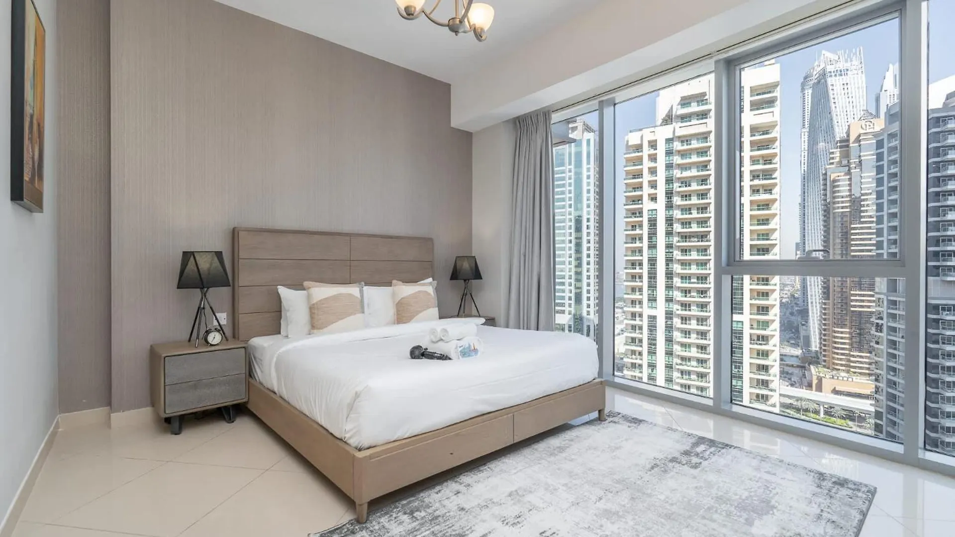 Prime 2Br Family Haven In Dubai Marina Apartment