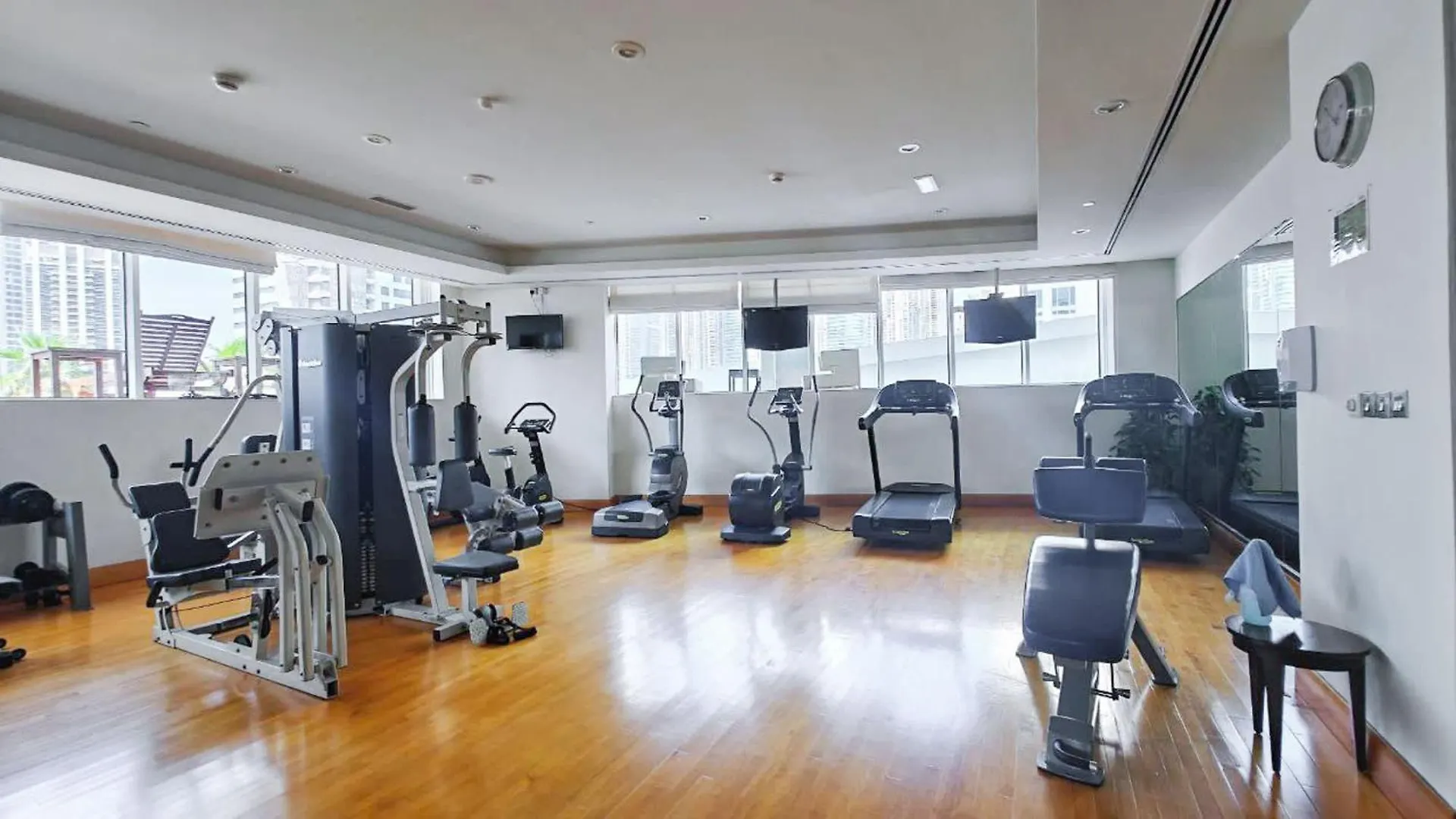 Prime 2Br Family Haven In Dubai Marina Apartment